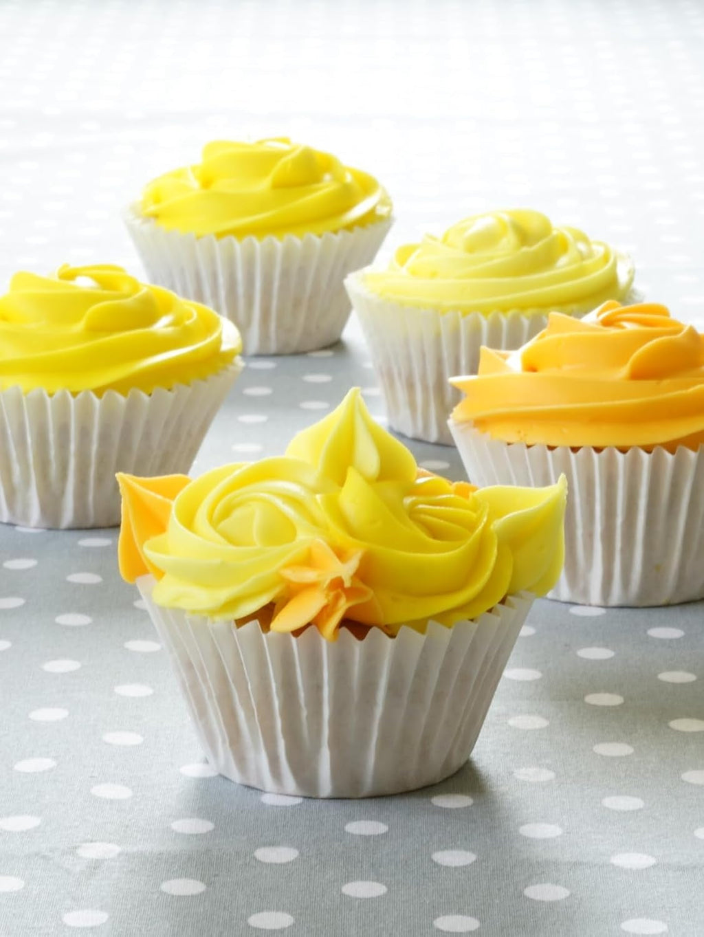 Coloranți alimentari pentru paste Sugarflair, galben, set de 4, coloranți alimentari pentru paste, fondant, marțipan, pastă de zahăr, cremă de unt și multe altele: narcisă, galben canar, galben ou cremă, pepene galben - set de 4