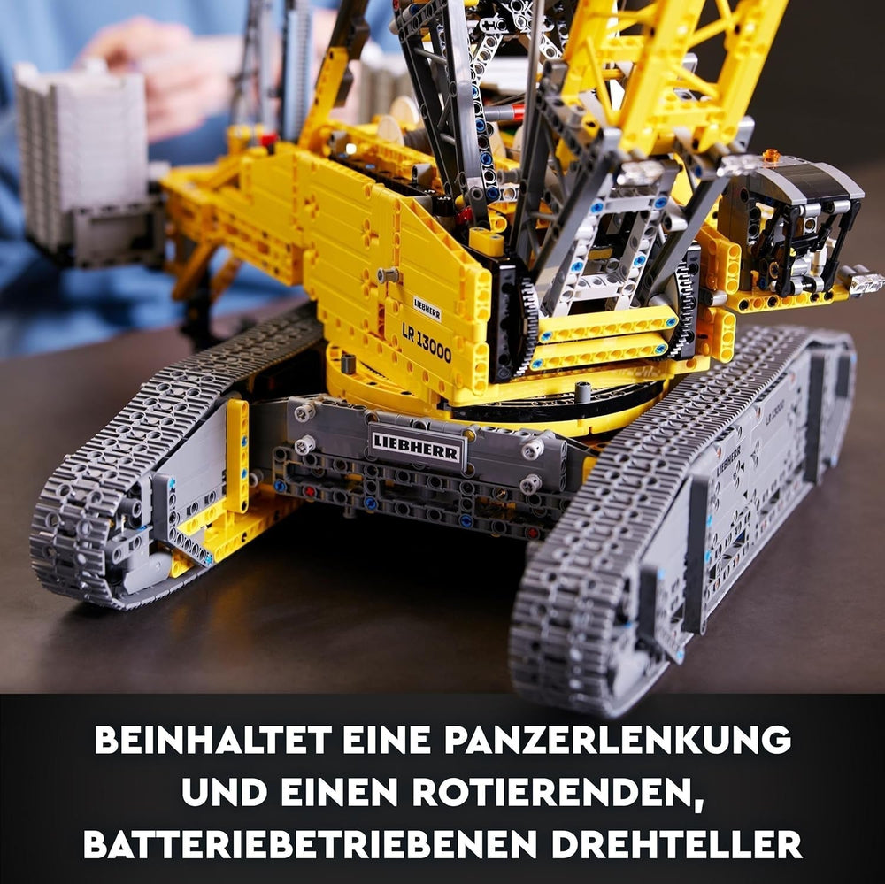LEGO Technic Liebherr LR 13000 larvekransæt, byg den bedste fjernbetjente byggekøretøjsmodel med Control+ app, kran med spilsystem og løftearm, stort modelsæt til voksne 42146 Besuche Den LEGO-Store byggesæt