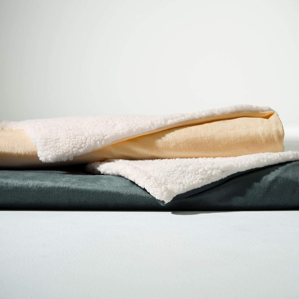 Aqua-Textil Fluffy krammetæppe 150 X 200 Cm Grå Hvid Melange Plys TV-tæppe Sengetæppe Sherpa Fleece Oeko-Tex Ottawa Senge og tæpper Besuche den aqua-textil-Store Grå Nicki Sengetøj 200 X 220 Cm