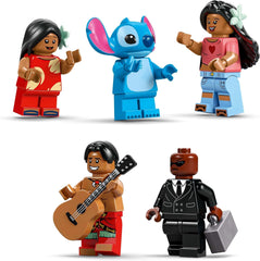 LEGO Ç€ Disney Beach House fra "Lilo and Stitch" - Bygbart legetøj med 6 rum, observatorium, rumskib og 5 minifigurer - fødselsdagsgave til piger og drenge 9+ og fans 43268 Besuche den LEGO-Store byggesæt