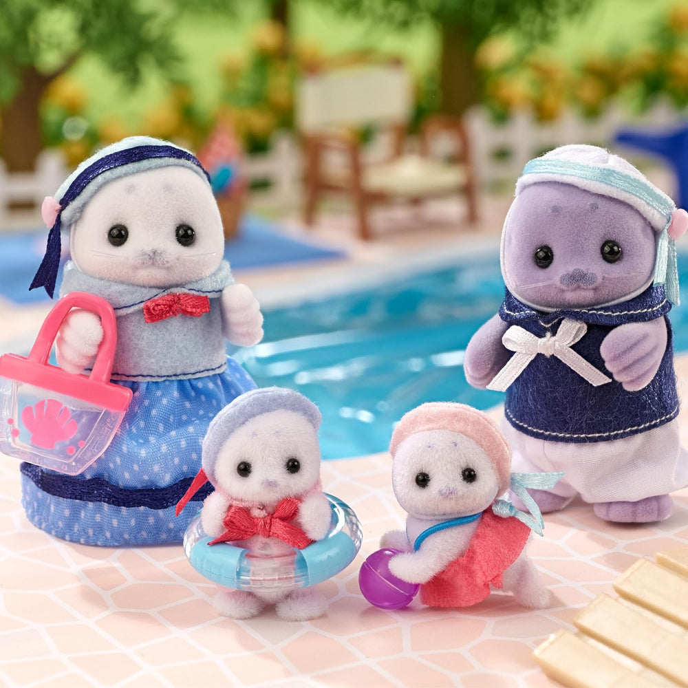 Sylvanian Families - 5759 Familia Focilor, Figurină Animală, Jucărie Detaliată pentru Copii cu Vârsta de 3 Ani și Peste