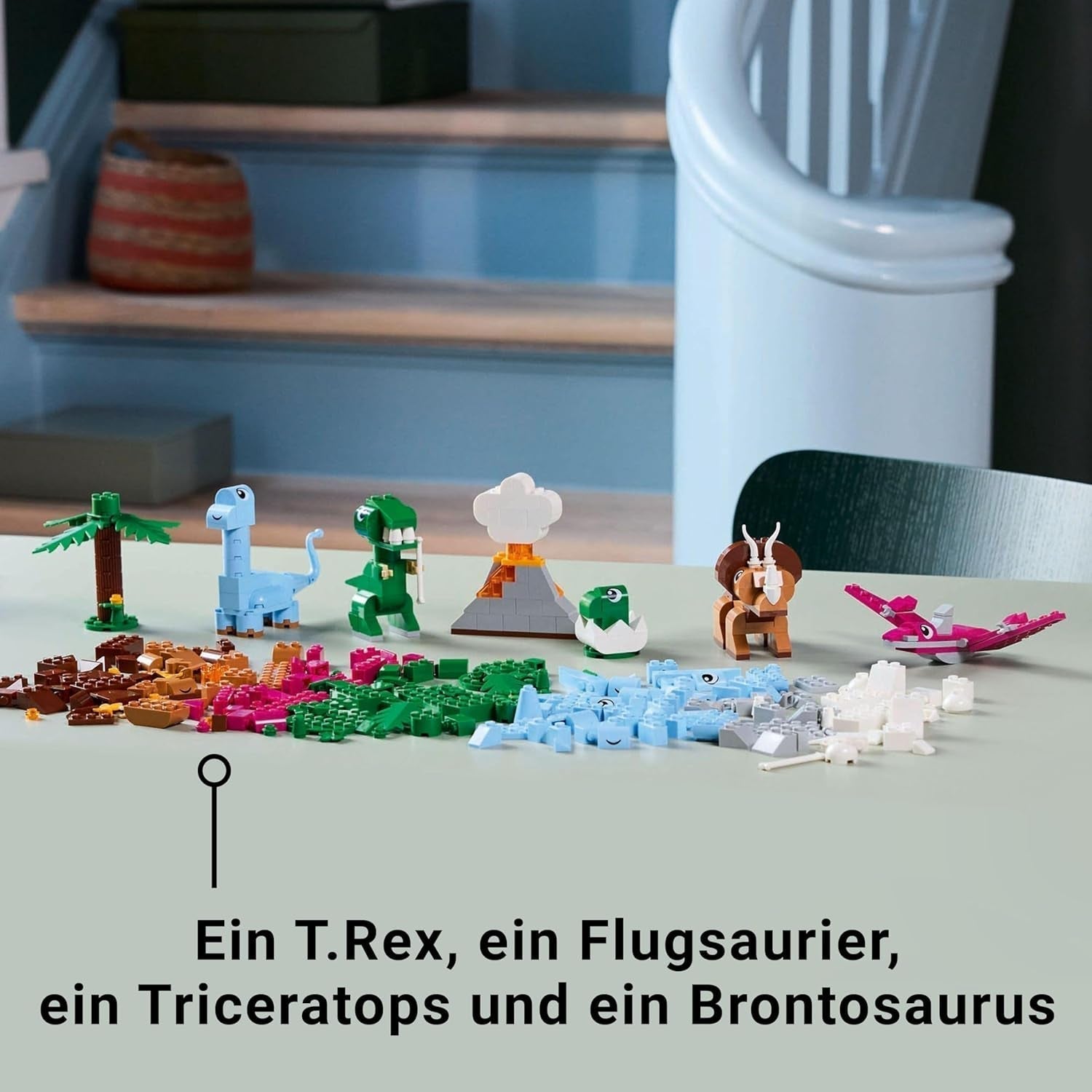 LEGO Classic Creative Dinosaurs byggesæt med dyremodeller og figurer lavet af klodser, fantasifuld legeoplevelse, gave til drenge og piger på 5 år, inklusive T.Rex og Triceratops 11041 byggesæt Besuche den LEGO-Store