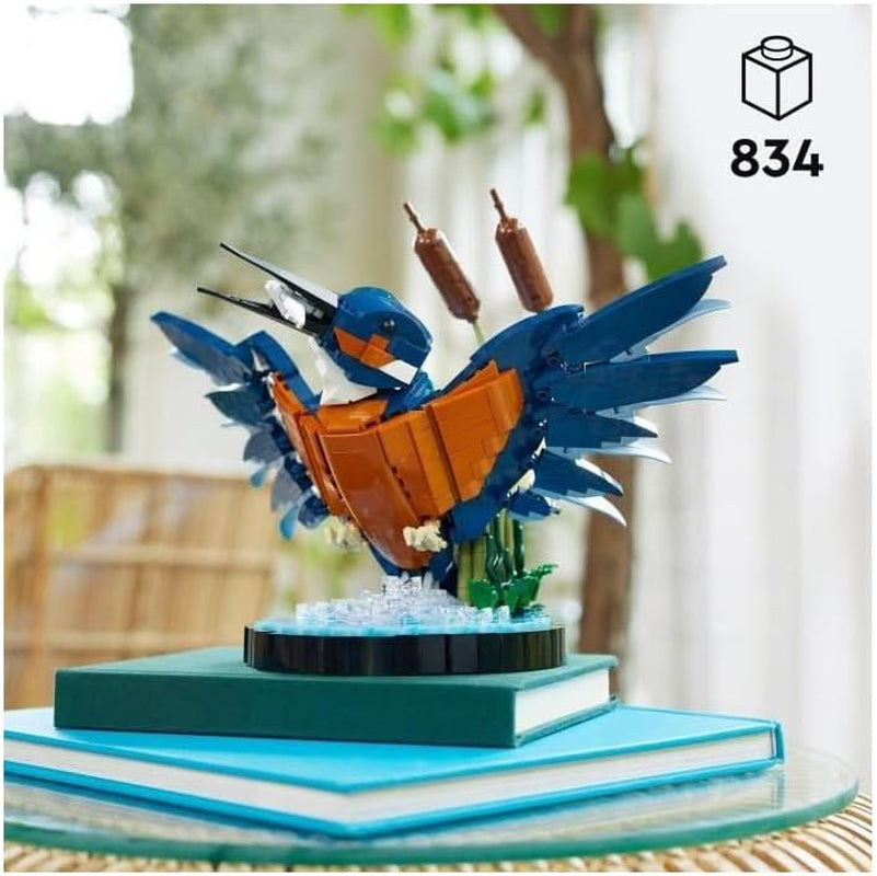 LEGO Icons Kingfisher Modelbyggesæt til voksne, Fuglefigur til stue eller kontor, Dekorationer til hjemmet og kontoret, Gave til fugleelskere og ornitologer, Kvinder og Mænd 10331 Byggesæt Besuche den LEGO-Store