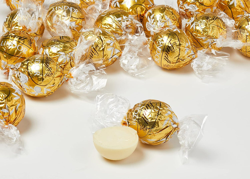 Lindt hvide chokoladekugler LINDOR | 137g pose | Ca. 10 hvide chokoladekugler med smelte-i-mund-fyld | Chokolade gavesæt | Chokoladegavesæt (pakke med 2)