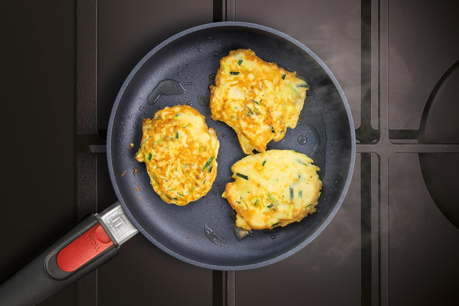 Woll Diamond Lite flad pande - Induktion -, Ø 20 Cm, 5 Cm højde, Med aftageligt håndtag - Velegnet til alle typer kogeplader, Støbt aluminium, Non-stick belægning Gryder og pander Naty Shop