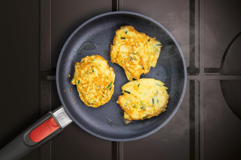 Woll Diamond Lite flad pande - Induktion -, Ø 20 Cm, 5 Cm højde, Med aftageligt håndtag - Velegnet til alle typer kogeplader, Støbt aluminium, Non-stick belægning Gryder og pander Naty Shop