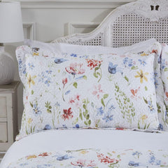 Emma Barclay Spring Meadow Floral Quiltet Sengetæppe Sæt Spring Meadow Sengetæppe Dobbeltseng Multi, Polyester Emma Barclay Senge og tæpper