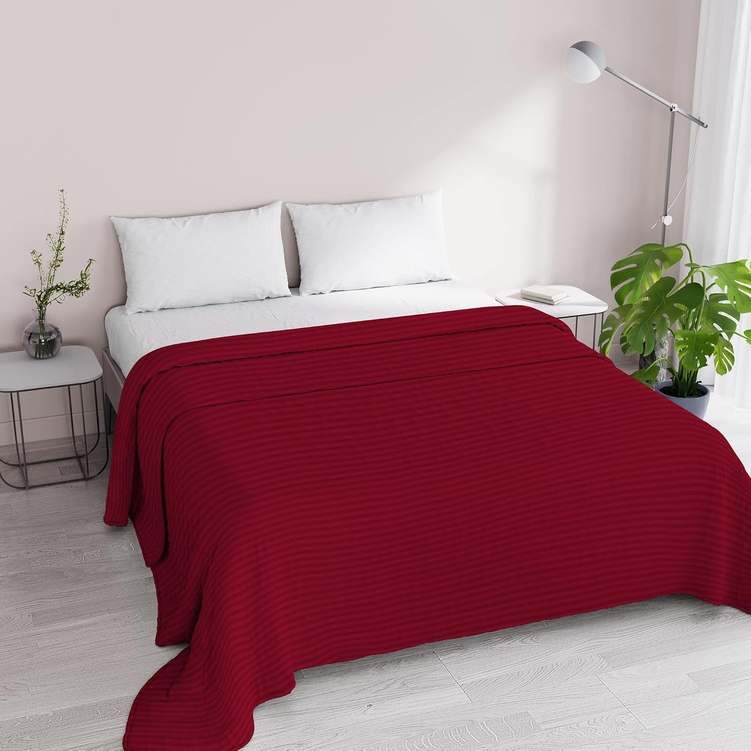 Sommerdyne Satinstriber, polyester, creme, 260X250 Cm Dyner og dyner Naty Shop Bordeaux 260X250 Cm