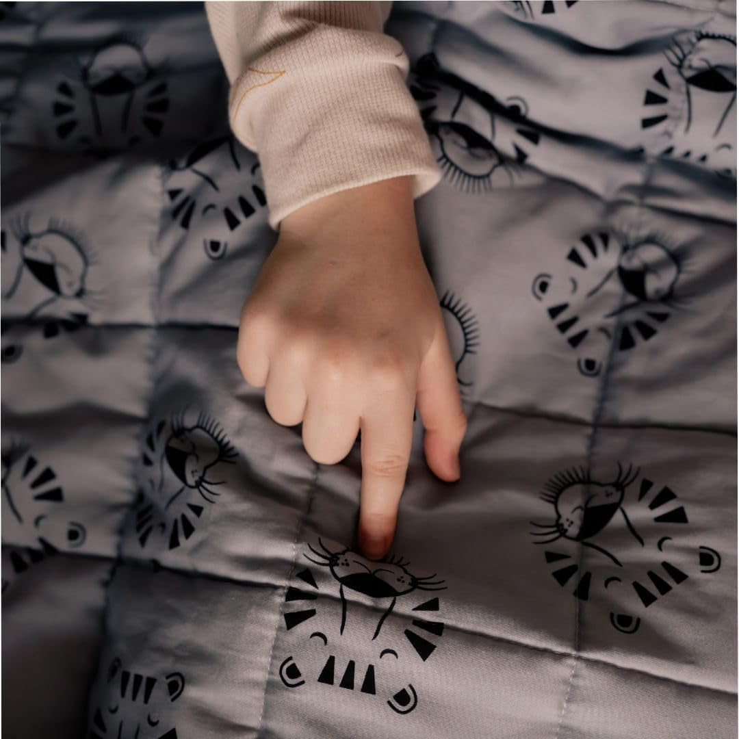 Pătură ponderată pentru copii | 3.5 Kg | 100X150Cm | Pătură de terapie | Pături ponderate | Pătură grea (față de tigru albastru, 3.5Kg-100X150 Cm) Paturi si Cuverturi BLENKZ.