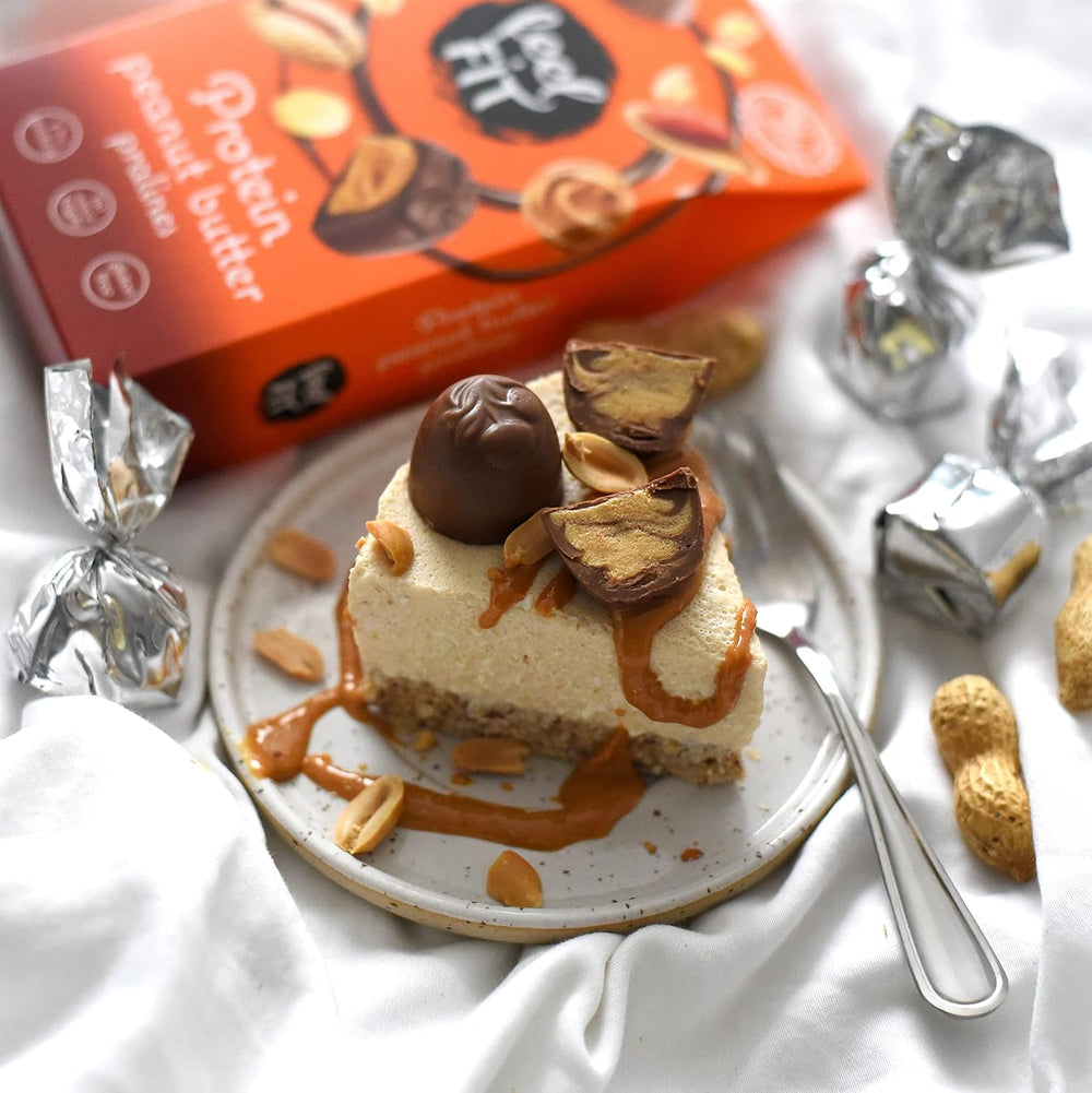 Feel FIT Jordnøddesmørproteinpraliner i højkvalitets mælkechokolade, uden tilsat sukker, 17 % protein, glutenfri 66 g (1 pakke)