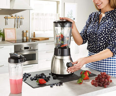 Russell Hobbs Standmixer 2-I-1 [1,5L Glasbehälter Mixer & 0,6L Mini Smoothie Maker -To-Go-Trinkflasche Inkl. Deckel] Spülmaschinenfest, Impuls-/Ice-Crush Funktion, Becher BPA Frei, Edelstahl 23821-56 Kitchen Naty Shop