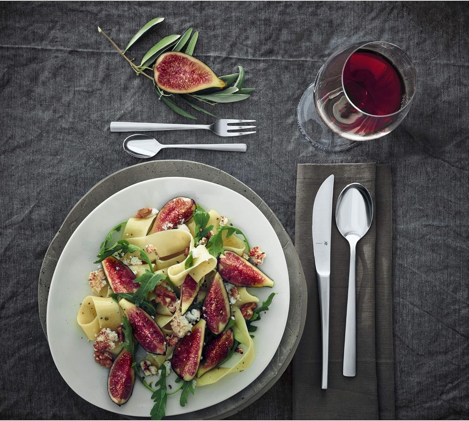 WMF Corvo Besteck Set 12 Personen, 66 Teilig, 60 Teile Mit Servierbesteck, Hohlheftmesser, Cromargan Protect Mattiert, Kratzbeständig, Spülmaschinenfest Bucatarie Naty Shop