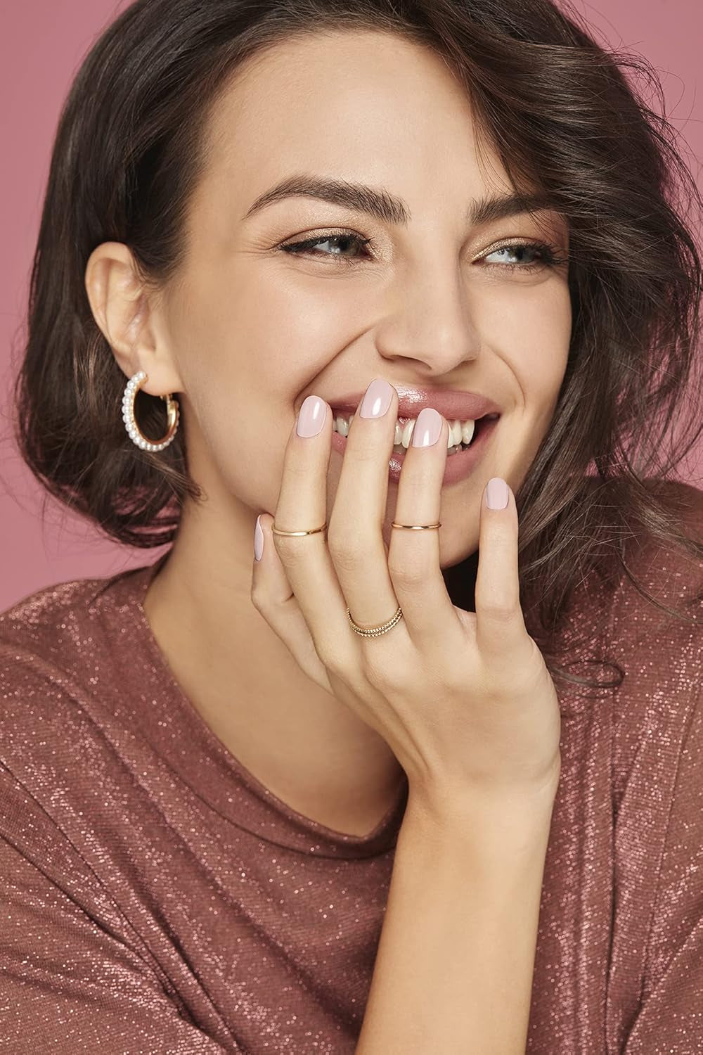 Milano neglelaksæt til at styrke skøre og hævede negle, 9,5 ml og neglelak 10 Days Long N.882 Nude Rose, langtidsholdbar glanseffekt, 11 ml