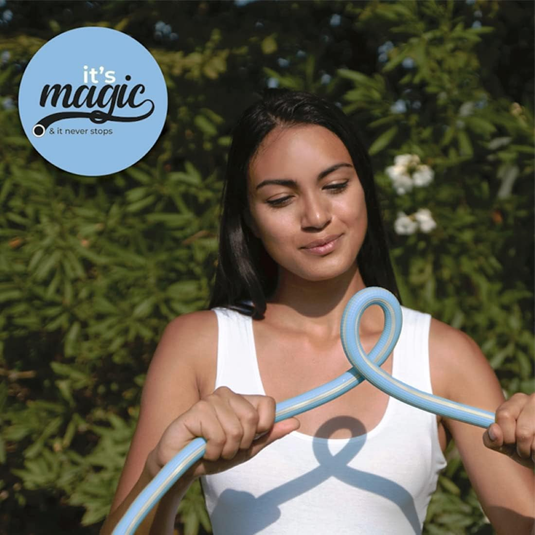 Furtun de grădină Magic Blue, extensibil, de 10 metri, rezistent la noduri și răsucire, cu sac și duză de pulverizare