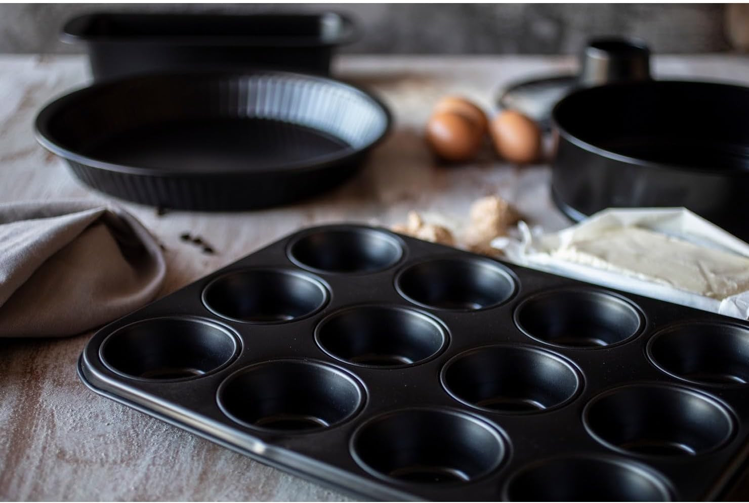 Barazzoni, plader i forskellige størrelser og farver Forme og bageplader Naty Shop