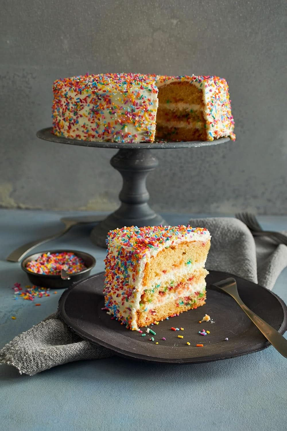 RUF Drys af farvet sukker i regnbuefarver, 1 kilo Sprinkles Naty Shop