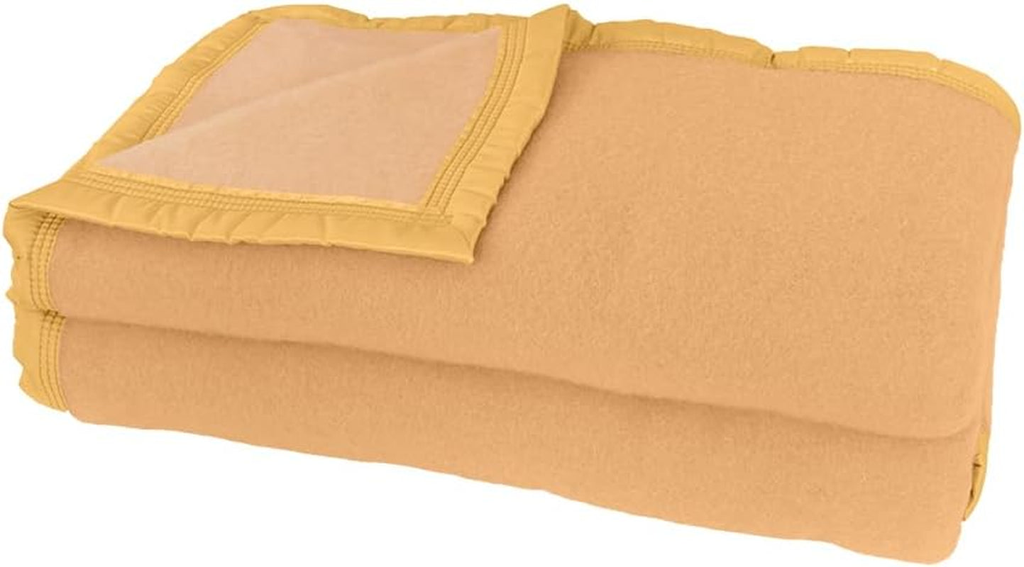 Poyet Motte AUBISQUE Tæppe Uld But/Champagne, Uld, Ærter/Champagne, 240X180 Cm Dyner og dyner Naty Shop