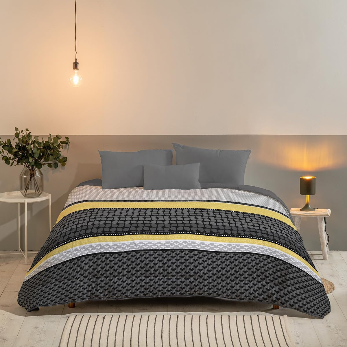 Bleu Câlin bicolor vendbar dyne til 2 personer, mikrofiber, bordeaux/peber, 220X240 cm Dyner og dyner Naty Shop Grå/grafit/rav 220X240 Cm