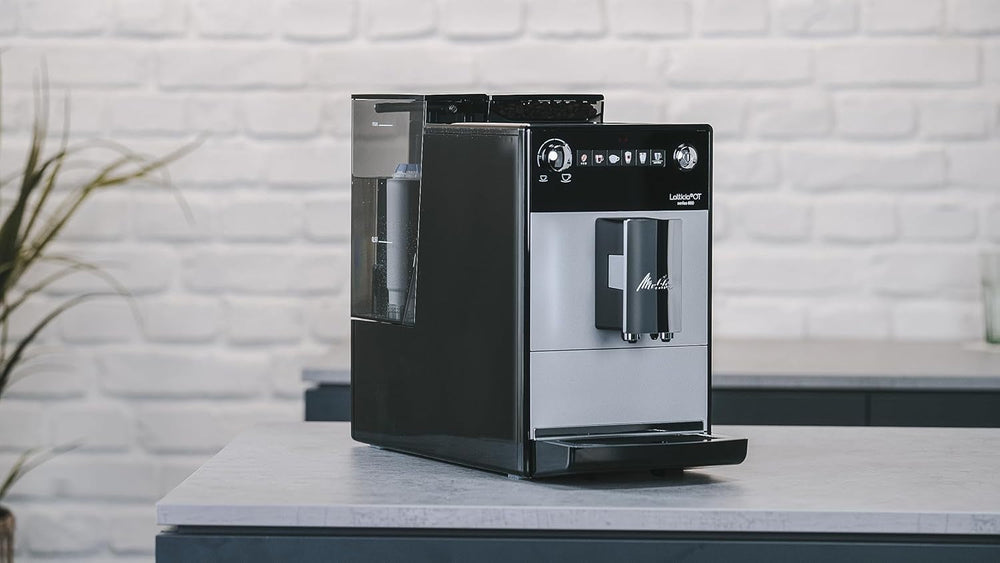 Melitta Latticia OT - Espressor complet automat cu sistem de lapte, espressor cu râșniță pentru, de exemplu, cafea sau cappuccino, argintiu/negru