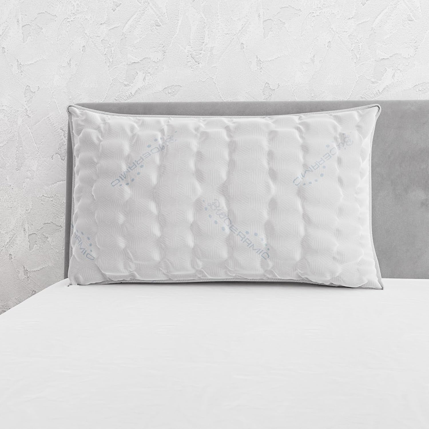 Lenjerie de pat italiană MB Home Italia, pernă, bioceramică, gri deschis, 45 x 75 cm Perne standard Naty Shop