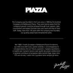 285530 Cutie cu 6 forme de biscuiți cu formă de lună în cutie de tablă