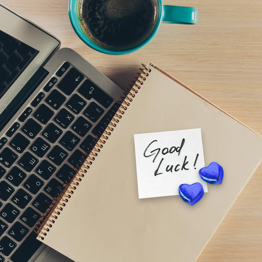 Günthart 150 blå chokoladehjerter med nougatfyld | Pingviner med Nougat Creme | Blå chokolade pingvinhjerter | Konkurrence | Blå chokoladehjerter | Pingvin (1,2 kg)