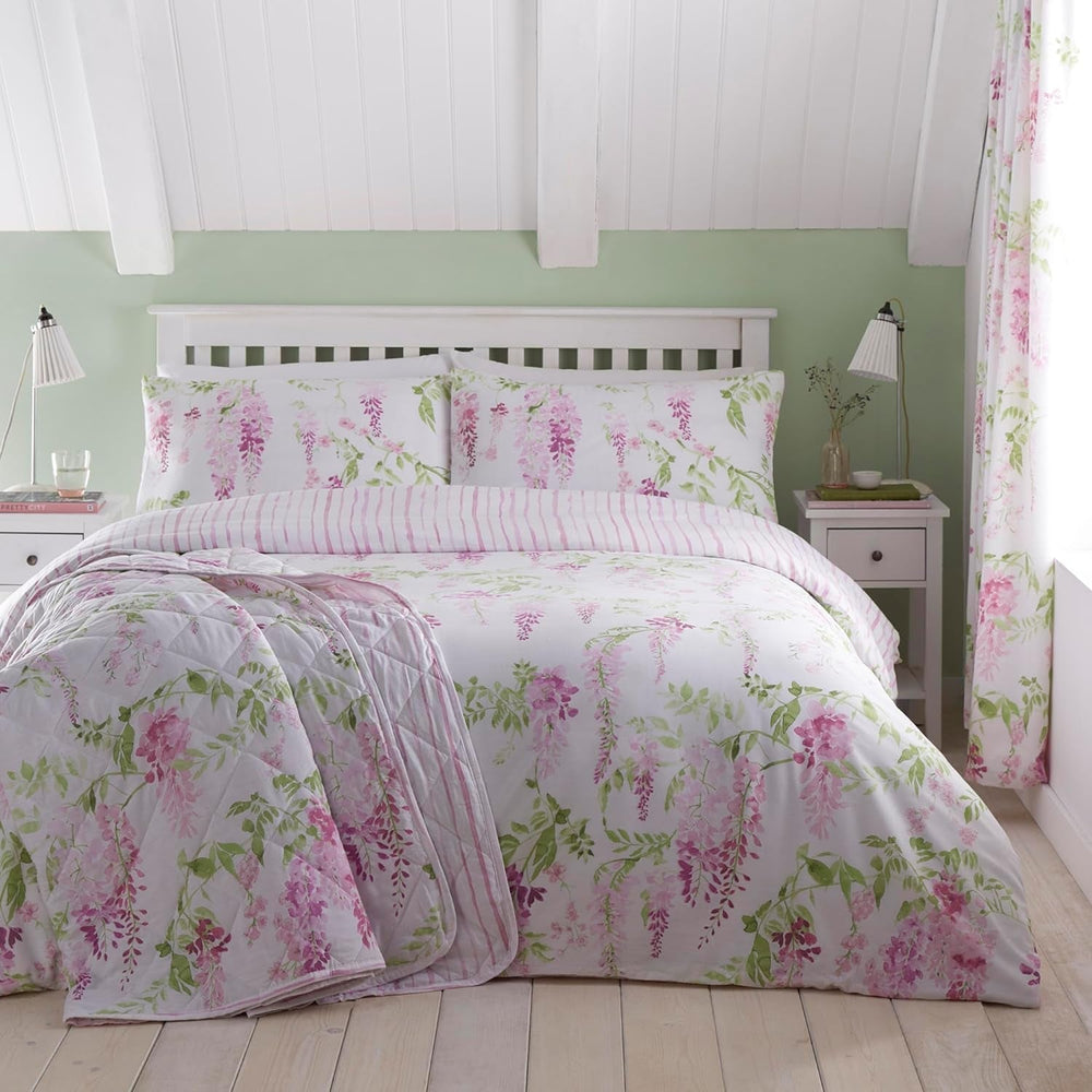 Dreams & Drapes Design - Wisteria - Quiltet sengebetræk - 200 Cm X 230 Cm i pink Beds and Covers DREAMS AND DRAPES