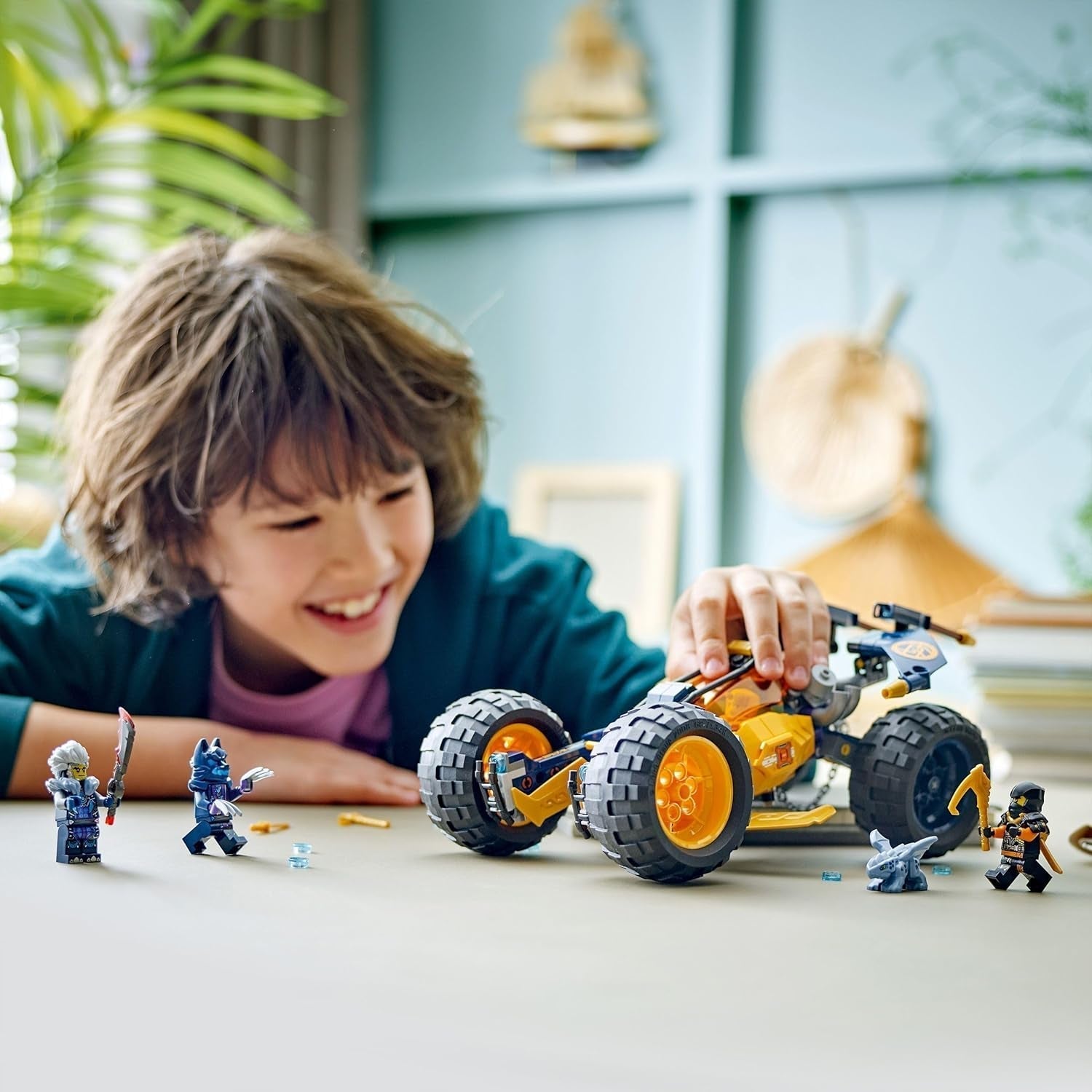 LEGO NINJAGO Arins Ninja Off-Road Buggy, Ninja Legetøj med Bil, Drage og 4 Minifigurer, Buggy Model Adventure Sæt til børn, Fødselsdagsgave til drenge og piger 7 år 71811 Byggesæt Beuche den LEGO-Store