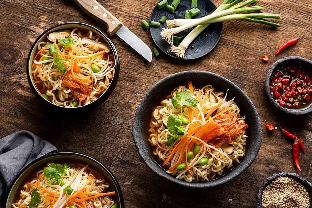 Nong Shim Kimchi Ramyun instant nudler - koreansk ramensuppe i en kop - hurtig tilberedning - 1 pakke med 75 g