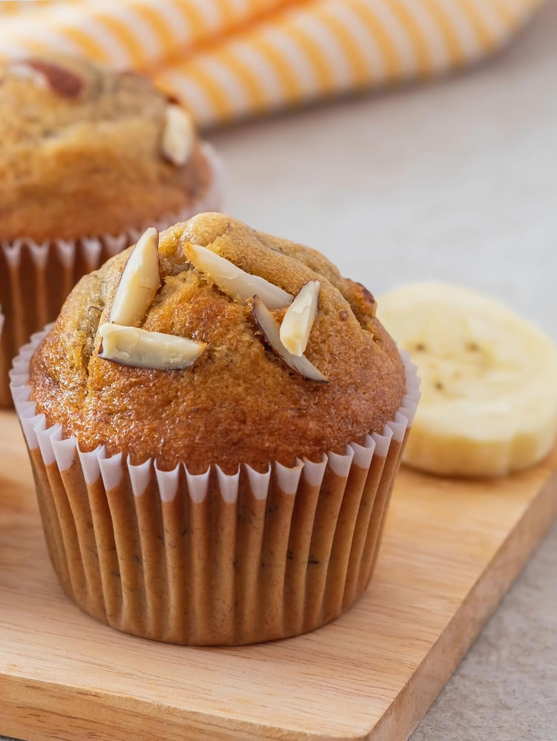 Aromă alimentară naturală Sugarflair cu banană Kosher, picături cu aromă intensă pentru prăjituri, brioșe, glazuri, băuturi, înghețată - aromă 100% naturală - 30 ml