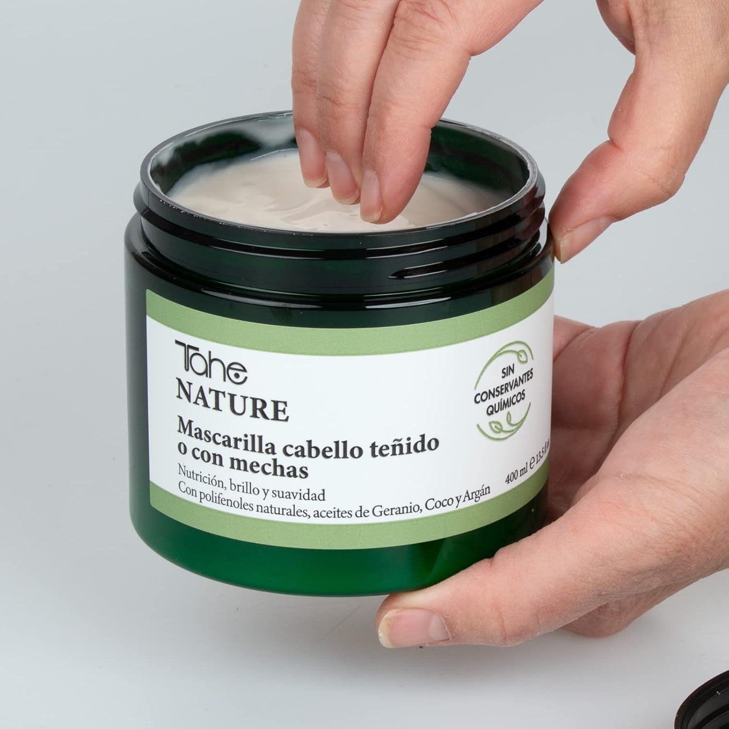 Mască de păr naturală pentru păr vopsit sau evidențiat cu polifenoli naturali, geranium, nucă de cocos și ulei de argan, 400 ml Masca de par Naty Shop