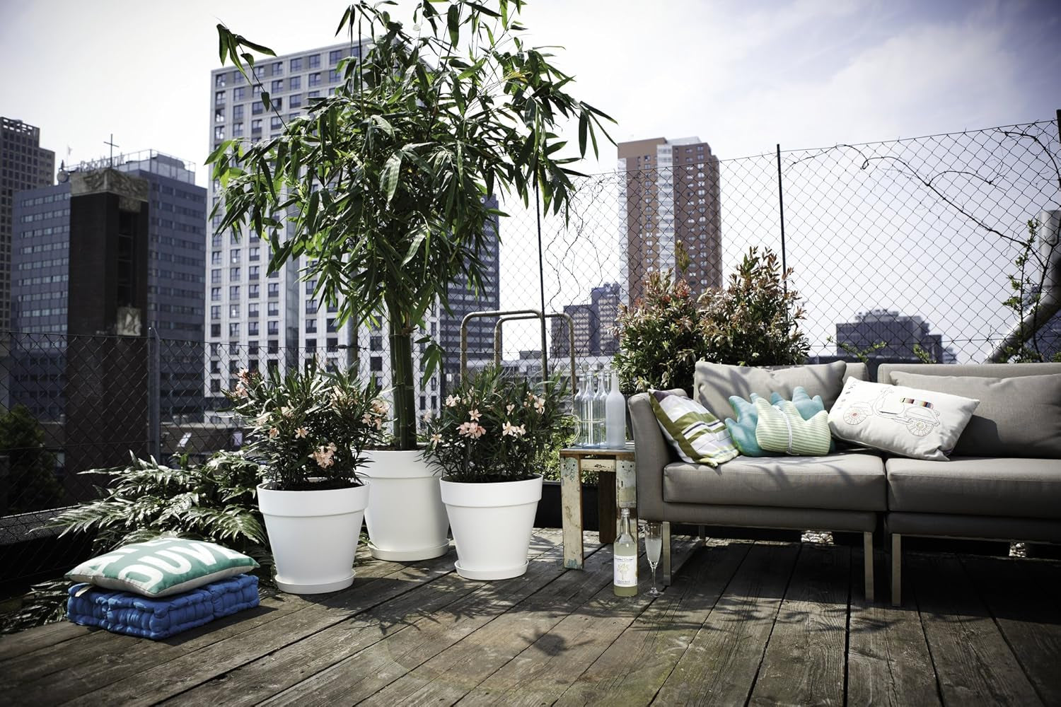 elho Loft Urban Round 40 - Ghiveci de flori pentru exterior - Plastic 100% reciclat - Ø 38,5 x H 35,3 cm - Negru/Antracit