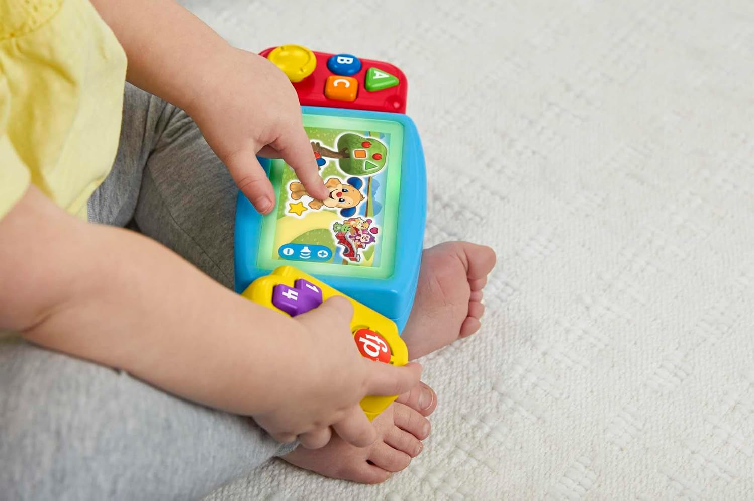 FISHER-PRICE consolă de joacă distractivă pentru învățare - jucărie pentru copii cu lumini, sunete și cântece de învățare, jucărie pentru abilități motorii fine, învățarea numerelor, culorilor și formelor, vorbește germană, de la 9 luni/ 1 an, HNL53 Jucarii Bebe Naty Shop Limbi nordice + engleză
