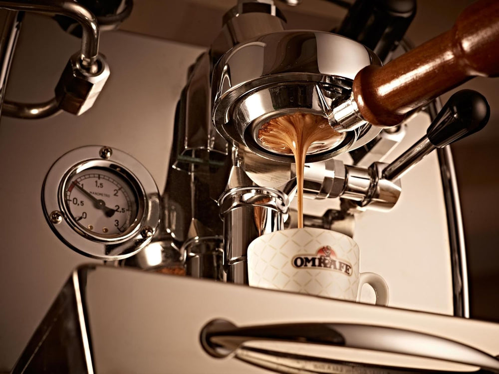 Boabe noi de cafea Perla | Plăcerea cafelei ca în Italia | Prăjitorie de familie italiană, Greutate: 12 x 1 kg