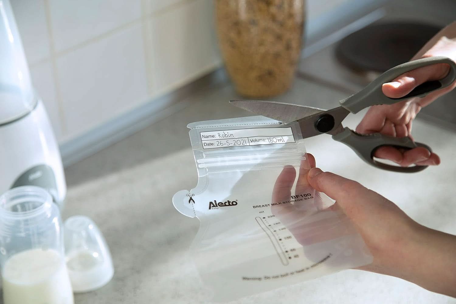 BF100 Opbevaringspose til modermælk - Taske til modermælk - kapacitet 220 Ml - 100 stk - Gennemsigtig mad og ammetilbehør Bebe Naty Shop