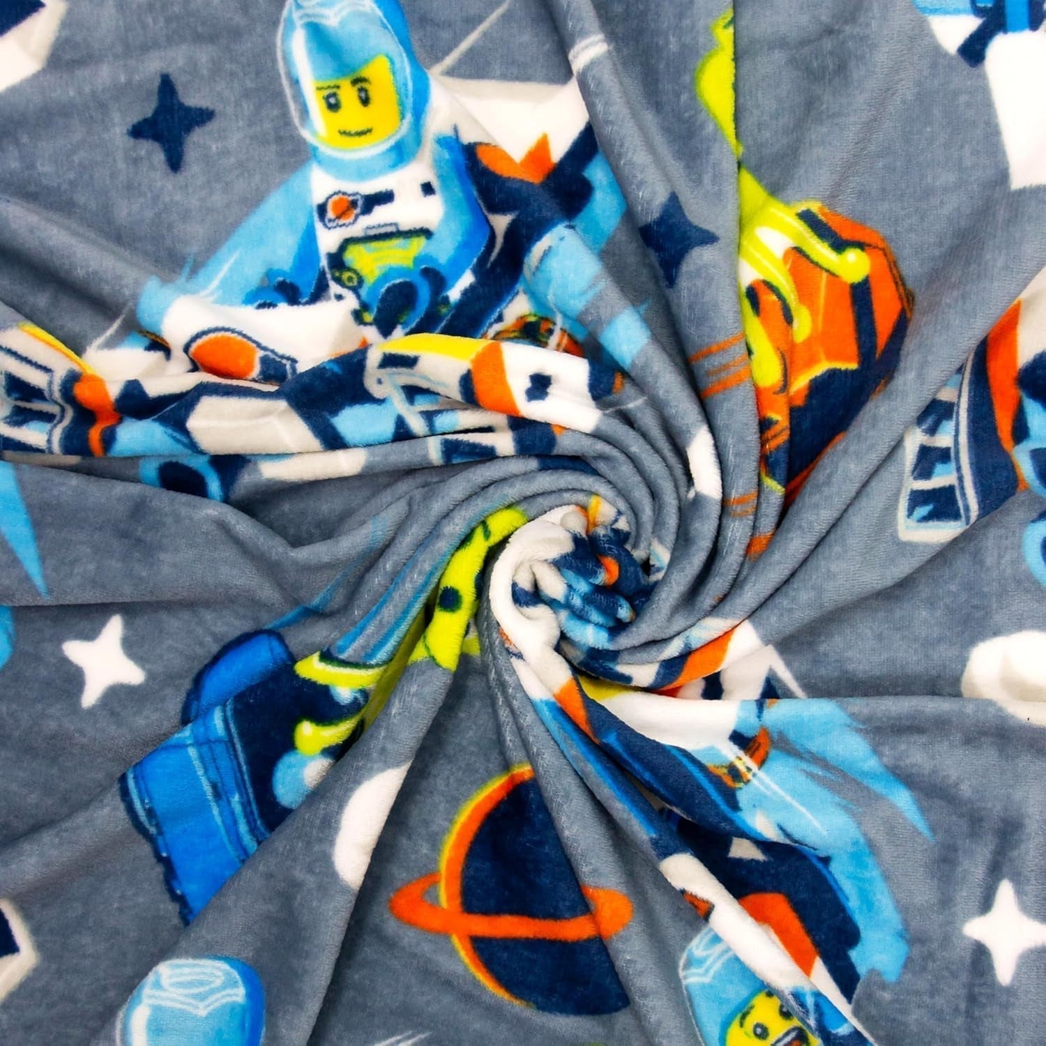 Character World Official Lego® City Fleece-tæppe, Superblødt, Varmt Blåt Throw, Cityspace Design, Perfekt til soveværelser, camping og sove, 100 X 150 Cm senge og tæpper Besuche den Character World-Store