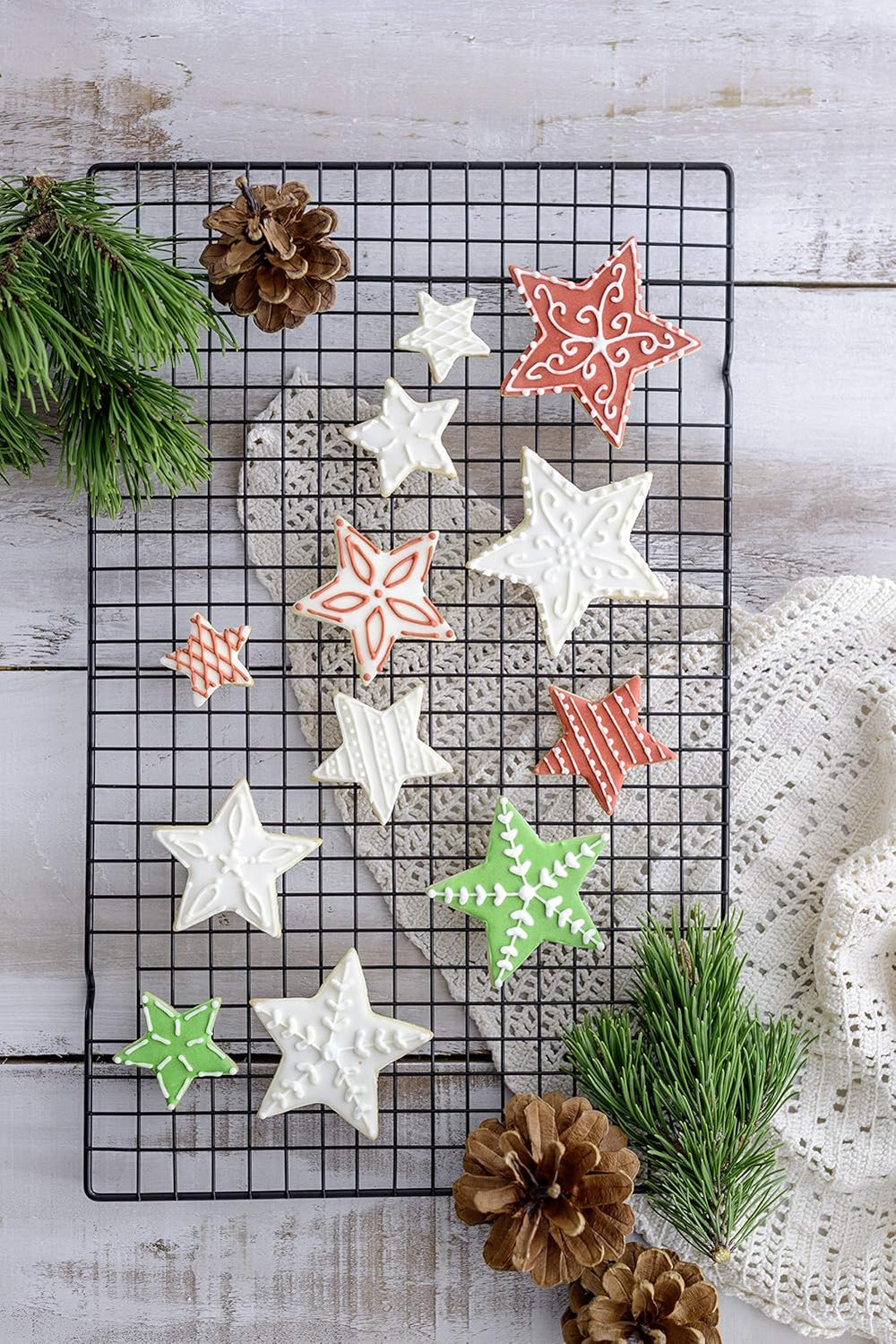 Set de forme de biscuiți Dr. Oetker în formă de stea, 6 piese, forme de biscuiți de Crăciun, forme de biscuiți pentru biscuiți și biscuiți de terasă, motiv în diferite dimensiuni, cantitate: 1 x set de 6 piese