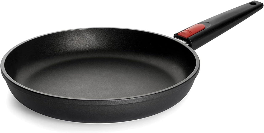Woll Nowo Titanium flad stegepande - Induktion, 5 Cm højde, aftageligt håndtag - til alle typer kogeplader, Støbt aluminium, non-stick belægning Gryder og pander Naty Shop 28 Cm