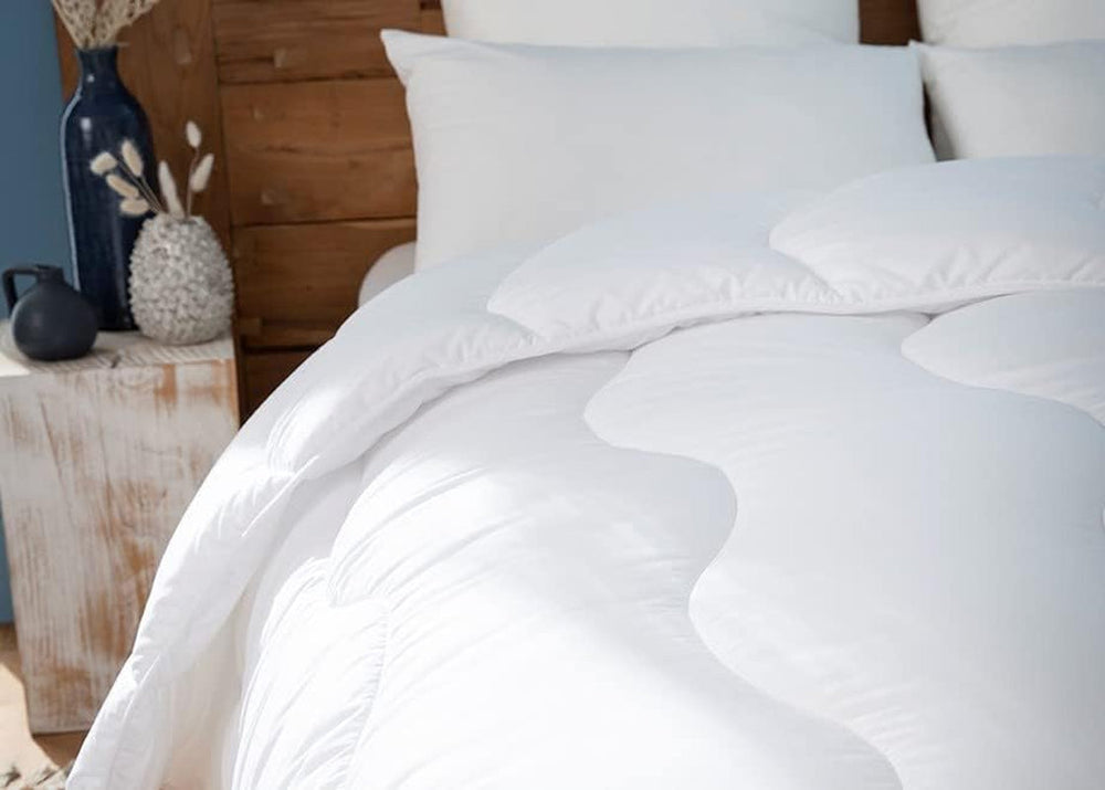 Abeil Couette Douceur Et Fraicheur Blanc Quilt Feran Ice Blød og Frisk, Hvid, 240 X 260 Cm, Polyester, 240X260 Dyner og dyner Naty Shop