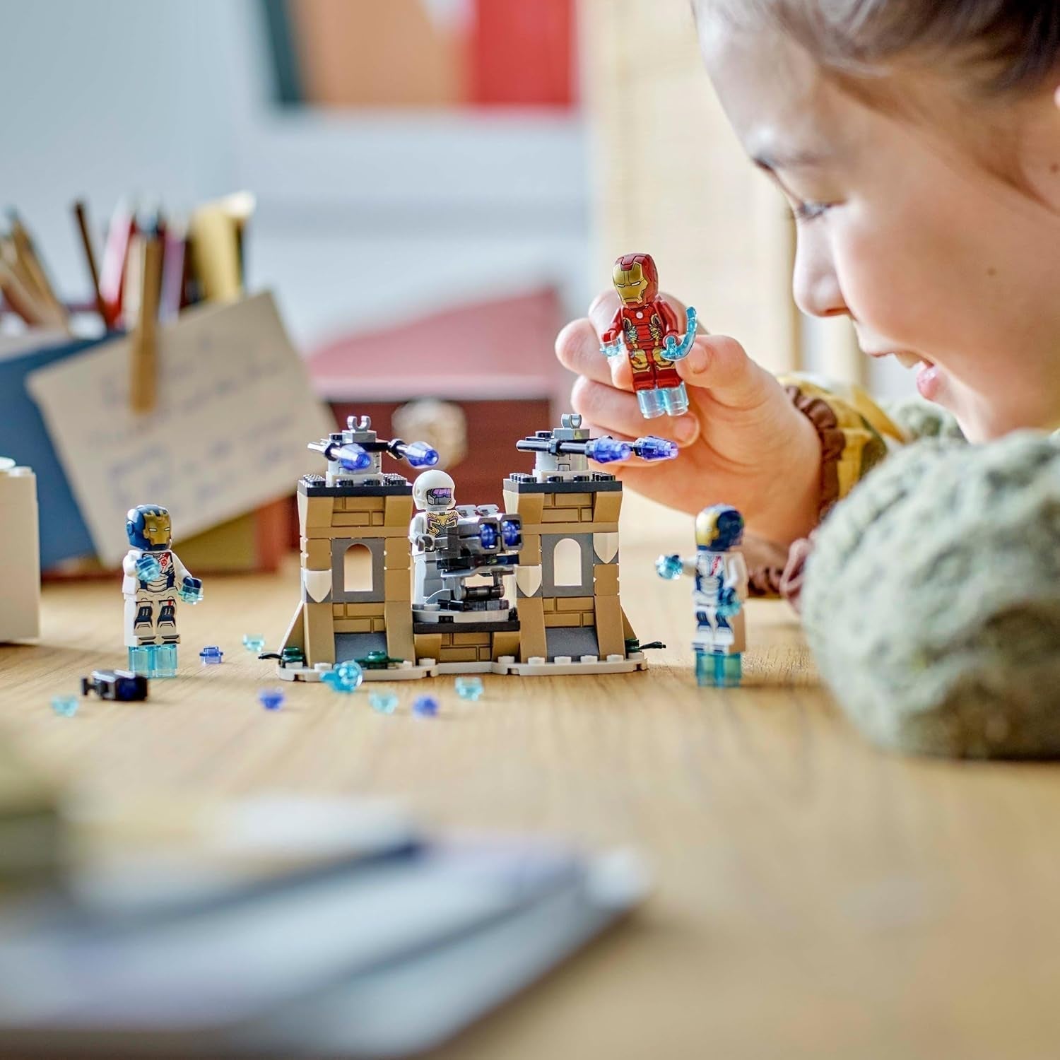 LEGO Marvel Iron Man & Iron Legion vs. Hydra Soldier, Avengers byggelegetøj, kreativt legesæt til børn og superheltefans, gave til drenge og piger 6 år 76288 byggesæt Besuche den LEGO-Store