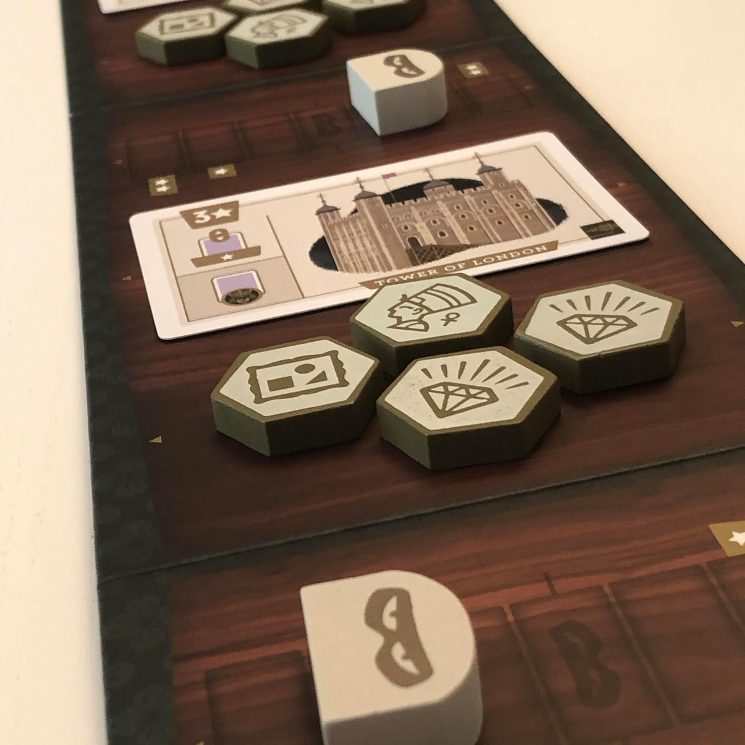 Feuerland Spiele Caper Europe Games, 216 mm x 216 mm x 70 mm, neutral/klassisk (sort, hvid, grå)