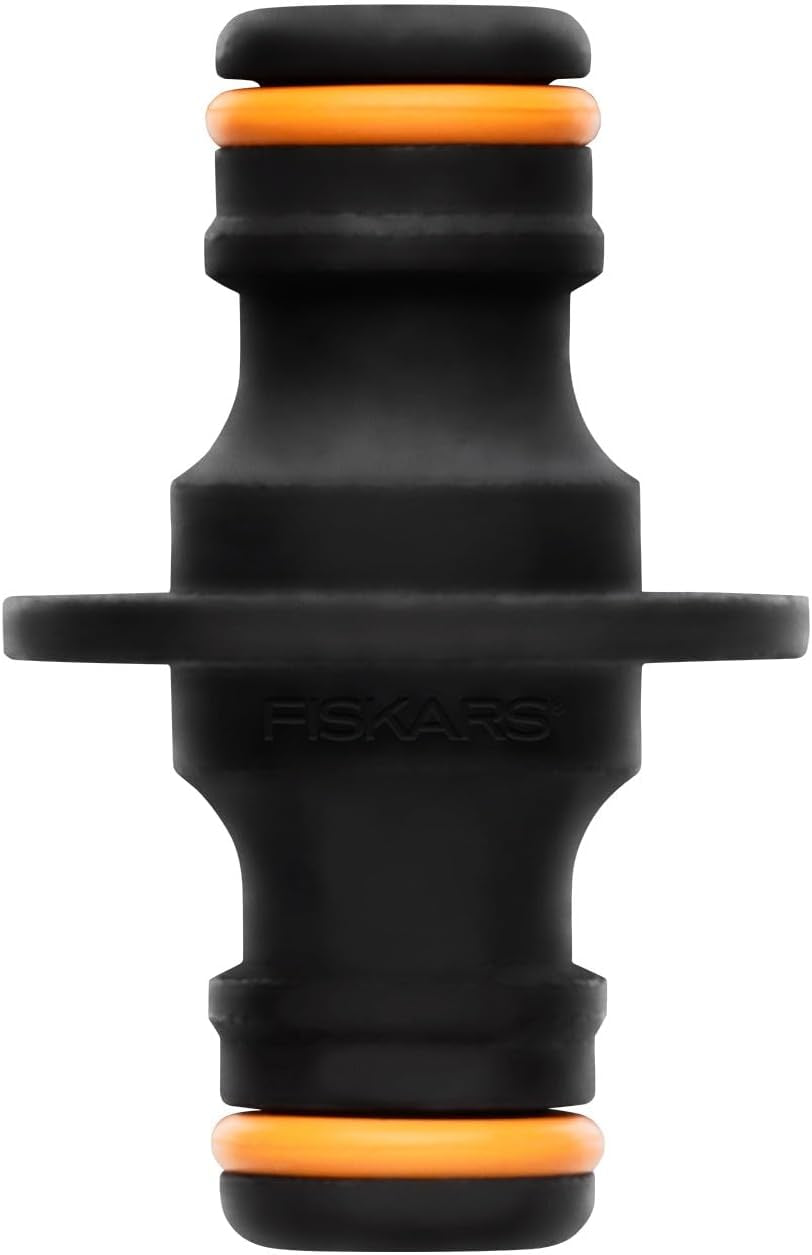 Conector multi-filet Fiskars, filet interior pentru diferite dimensiuni de robinet, pentru trei dimensiuni de filet Ø 21 mm (1/2"), Ø 26,5 mm (3/4") și Ø 33,3 mm (1"), 17 g, negru/portocaliu, 1027051