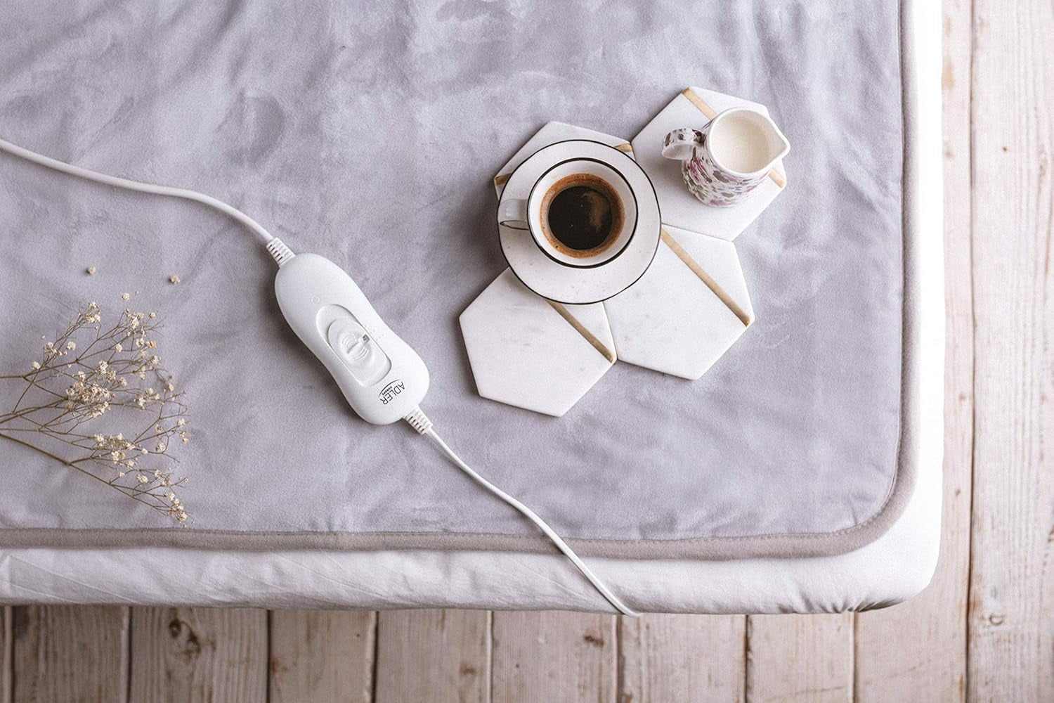 ADLER AD-7425 Enkelt, polyester, perlefarvet, 150 X 80 Cm Dyner og dyner Naty Shop