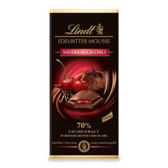 Lindt mørk chokolademousse med chili og kirsebær | Bar 150g | Med 70% kakaoindhold og mørk chokolademoussefyld og kirsebær chili | Chokoladebar | Mørk chokolade