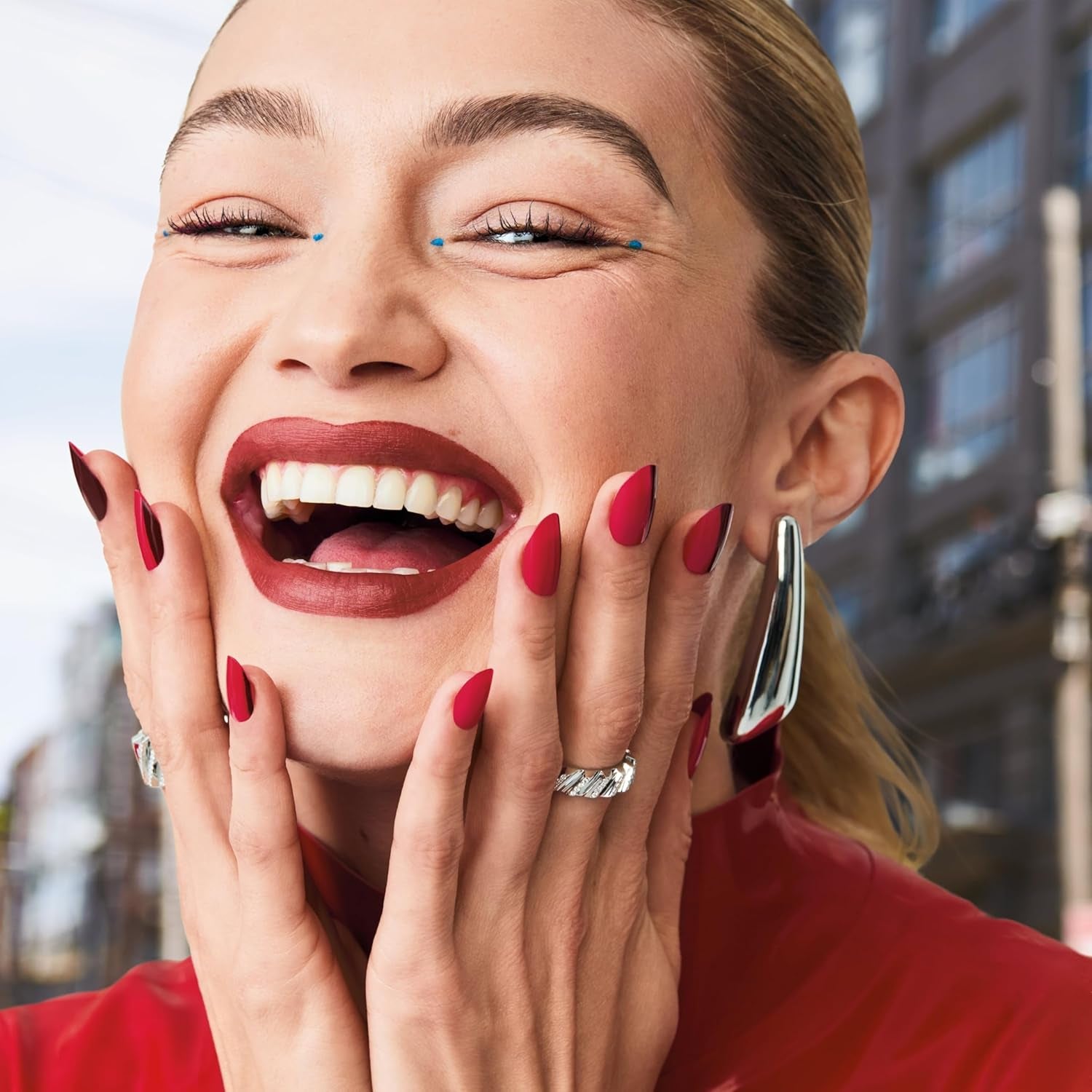 Maybelline New York Super Stay Ink Bonder 135 Nude Rose - langtidsholdbar neglelak til stærke negle og intens farve, 12,3 ml