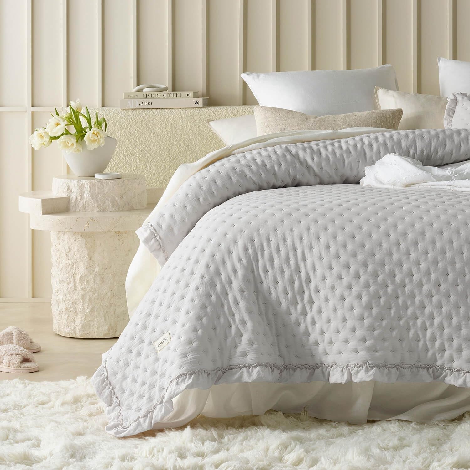 Molly Elegant sengetæppe i pudderrosa 170 X 210 cm Alsidigt sengetæppe som sengetæppe eller sofa Pladetæppe til seng og sofa Tæppestil Ideel som sengetæppe Senge og tæpper Besuche den ROOM99-Store Lysegrå 240X260