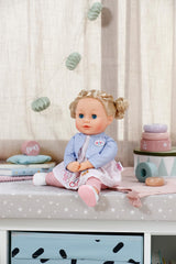 BABY born Sophia Rose - Păpușă moale de 36 cm - Păpușă cu păr blond de înaltă calitate și ochi adormiți - Potrivită pentru copii de la 1 an