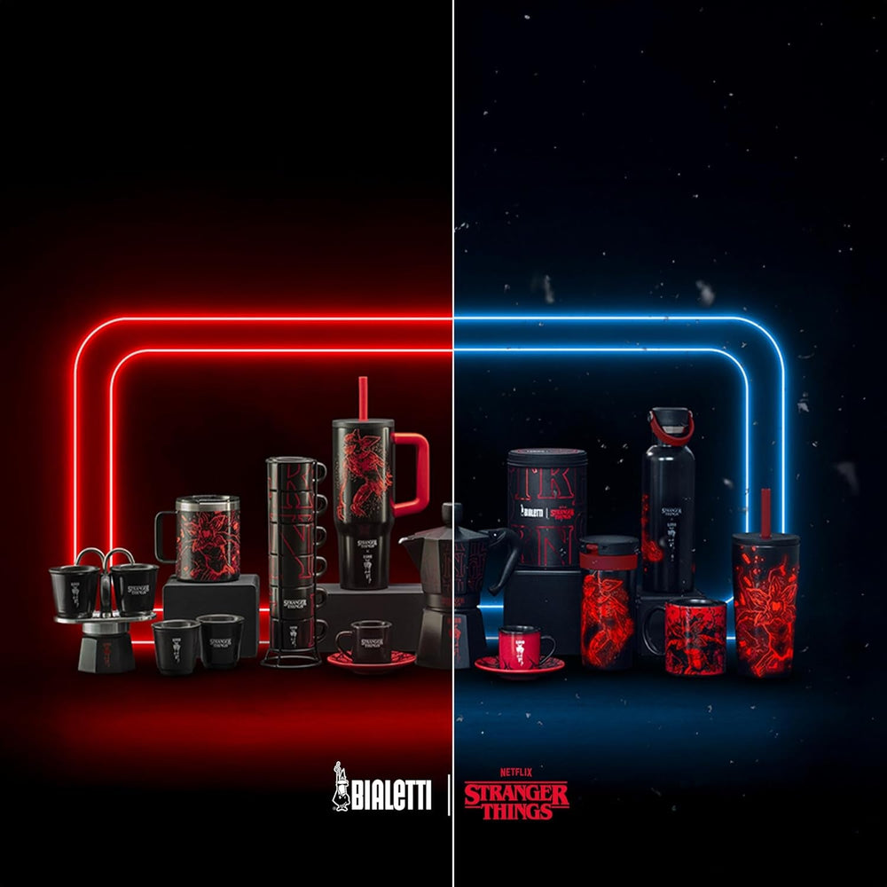 Bialetti Moka Express Stranger Things Cafetiera cu 6 căni, Buton muzical cu funcție de încărcare USB-C, Nu este potrivită pentru plite cu inducție, 6 căni (270 ml), Negru