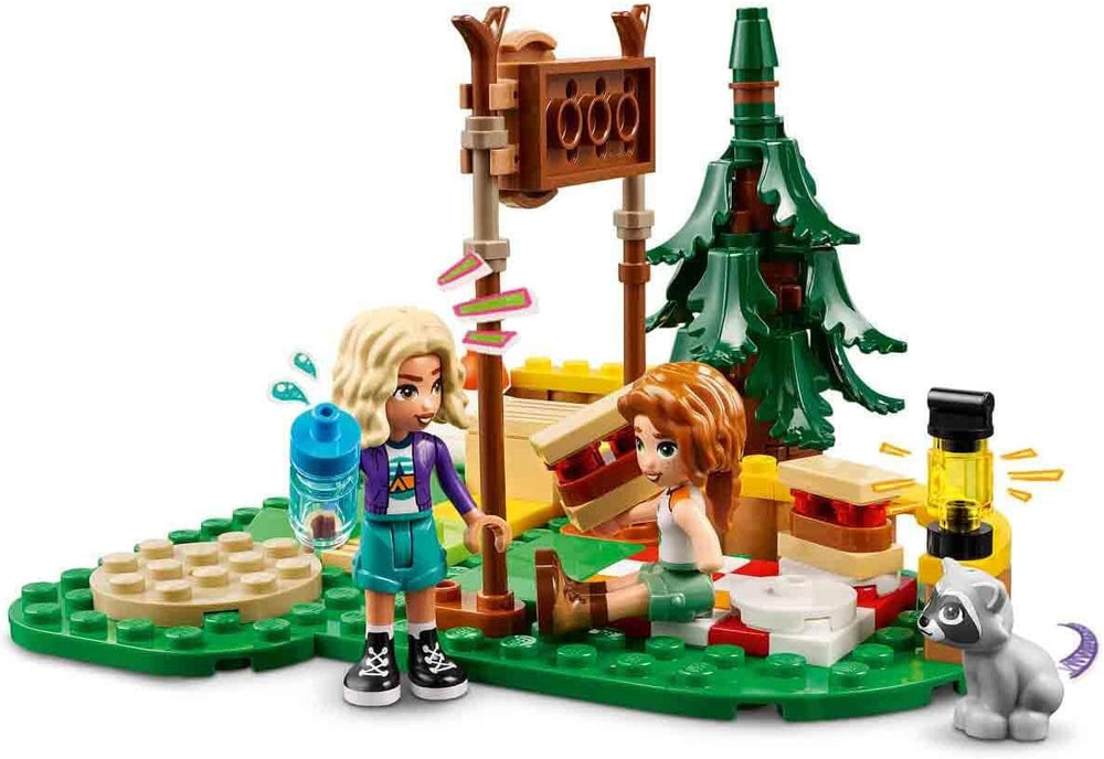 LEGO Friends Bueskydning på Adventure Camp Kids Byggelegetøj med bue og pil, 2 figurer og en vask, til piger og drenge i alderen 6+ 42622 Byggesæt Besuche den LEGO-Store