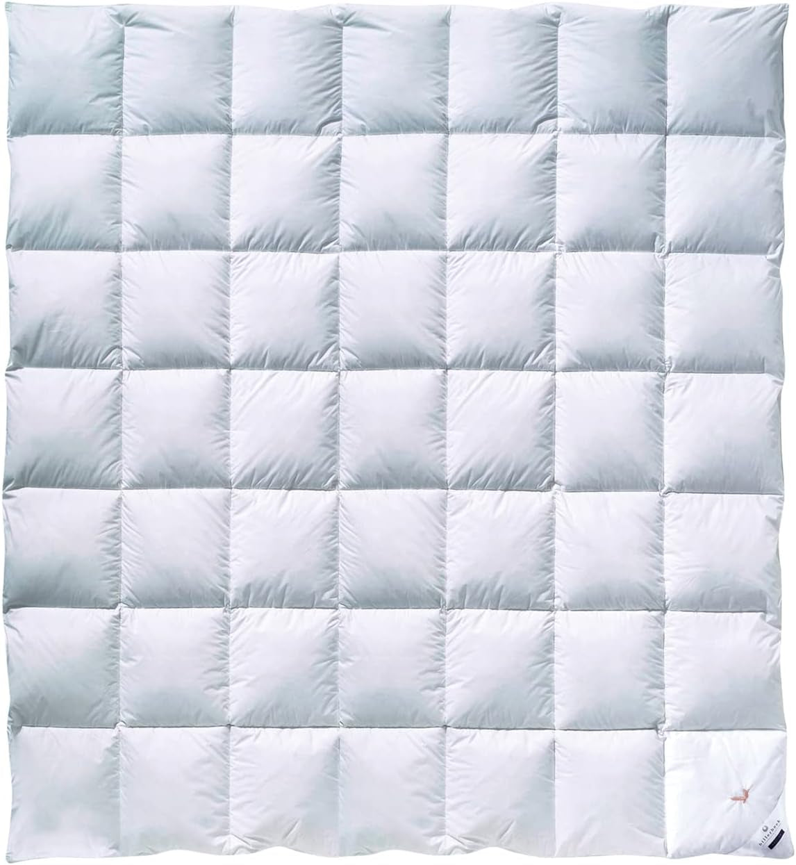 Plapuma din puf Billerbeck - E04 Gold Edition - Plapuma pentru toate anotimpurile - 135 X 200 Cm Plapuma cu puf real - Nivel mediu de căldură Plapumi si pilote Naty Shop Mediu (M) 200 X 200 Cm